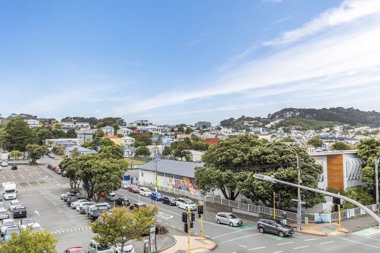 Photo of property in Masina Apartments, 312/80u Riddiford Street, Newtown, Wellington, 6021