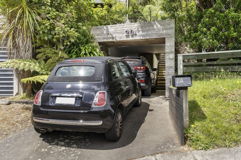 Photo of property in 20a Montgomery Avenue, Karori, Wellington, 6012