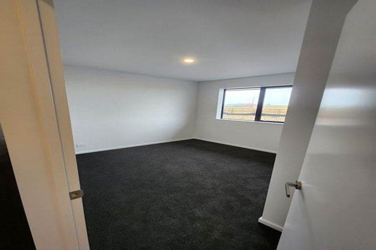 Photo of property in 10 Ellmers Street, Woodend, 7610