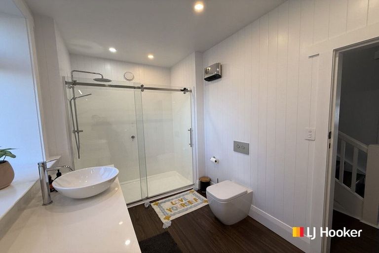 Photo of property in 104 Forbury Road, Saint Clair, Dunedin, 9012