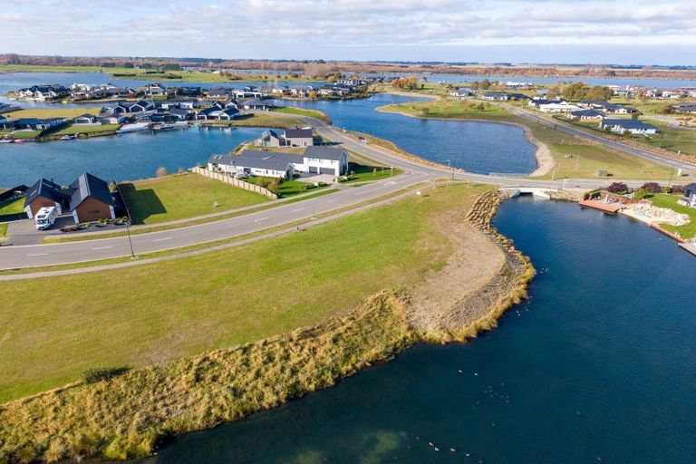 Photo of property in 1 Kennedy Quay, Huntingdon, 7774