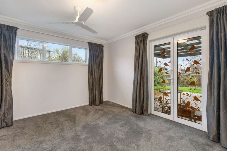 Photo of property in 62 Russell Street, Marton, 4710