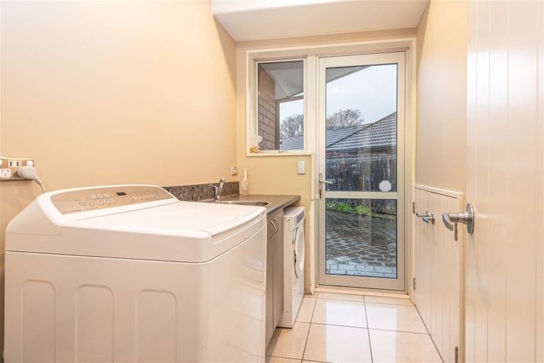 Photo of property in 2 Palazzo Lane, Riccarton, Christchurch, 8011