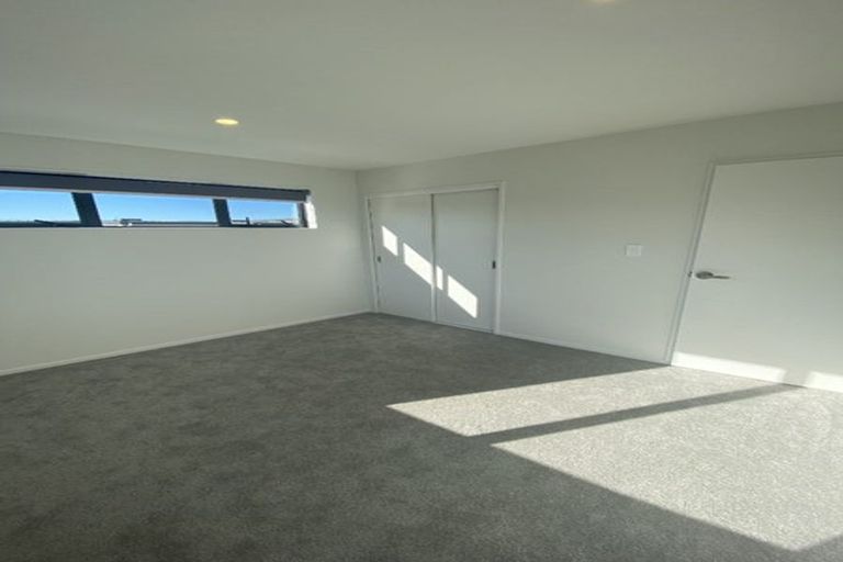 Photo of property in 5/39 Renata Crescent, Te Atatu Peninsula, Auckland, 0610