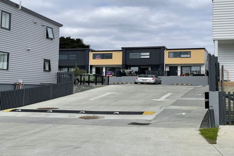 Photo of property in 11/13 Grove Lane, Pakuranga, Auckland, 2010