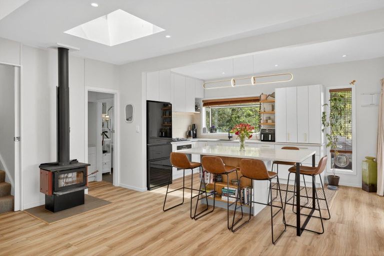 Photo of property in 39 Park Terrace, Corsair Bay, Lyttelton, 8082