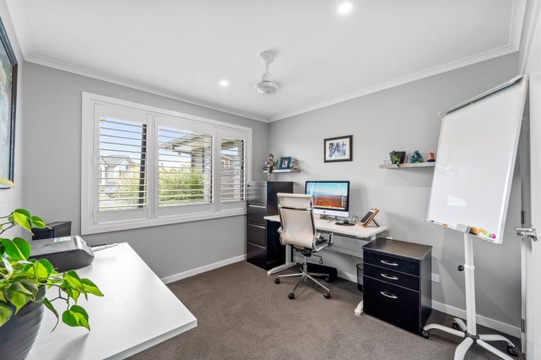 Photo of property in 39 Surf View Crescent, Red Beach, 0932