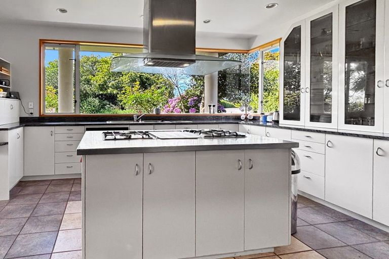 Photo of property in 174 Awamoa Road, Holmes Hill, Oamaru, 9492