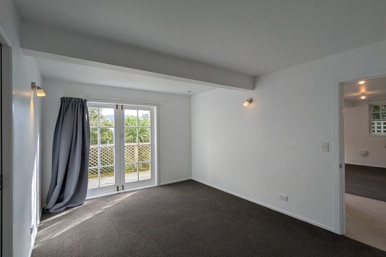 Photo of property in 32 Upland Road, Kelburn, Wellington, 6012