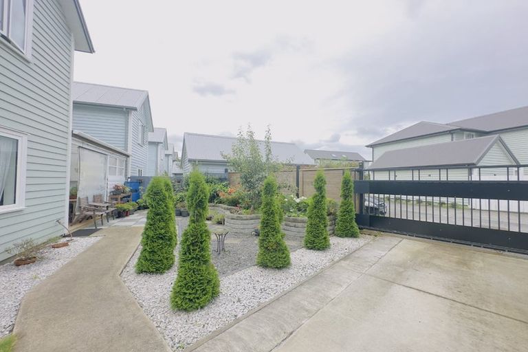 Photo of property in 61 Grove Road, Papakura, 2110
