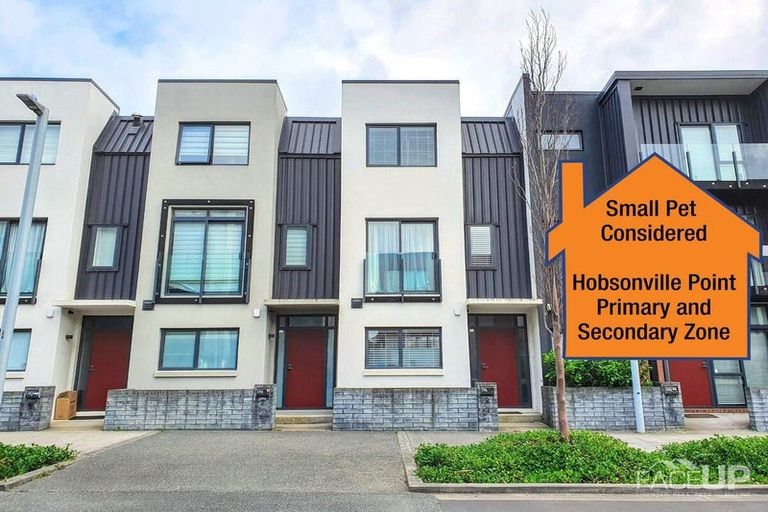 Photo of property in 196 Hobsonville Point Road, Hobsonville, Auckland, 0616