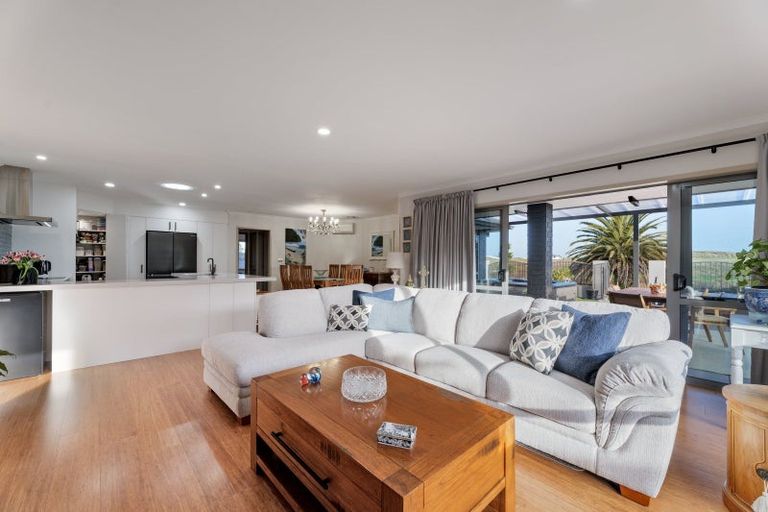 Photo of property in 21 Mandalay Key, Papamoa Beach, Papamoa, 3118