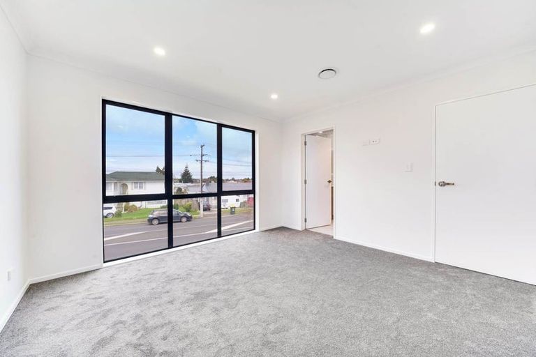 Photo of property in 180 Clevedon Road, Papakura, 2110