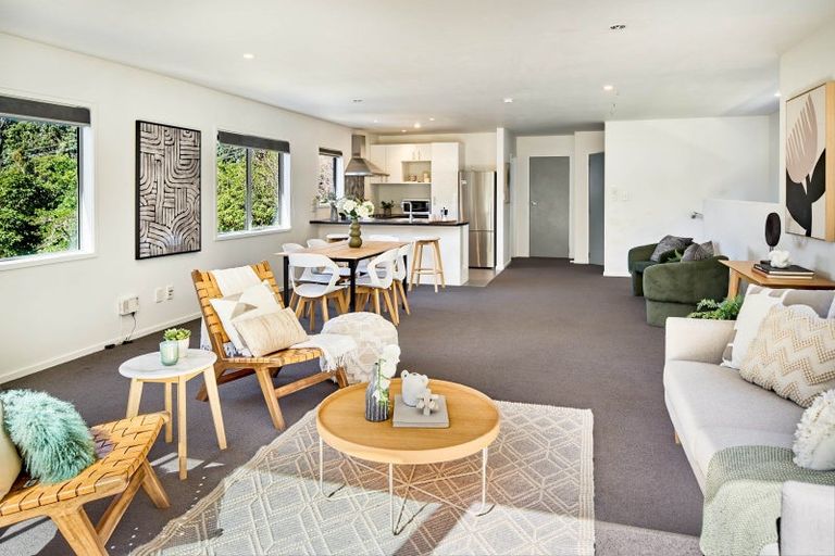 Photo of property in 3a Chester Road, Tawa, Wellington, 5028