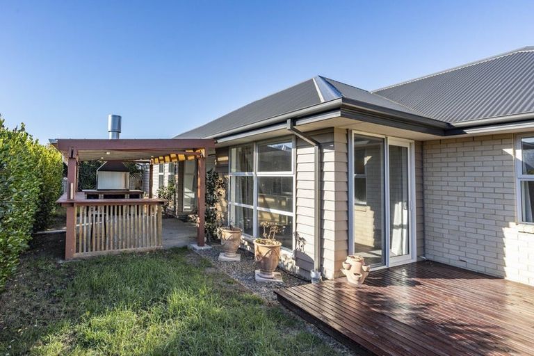 Photo of property in 15 Brockelbank Drive, Kaiapoi, 7630
