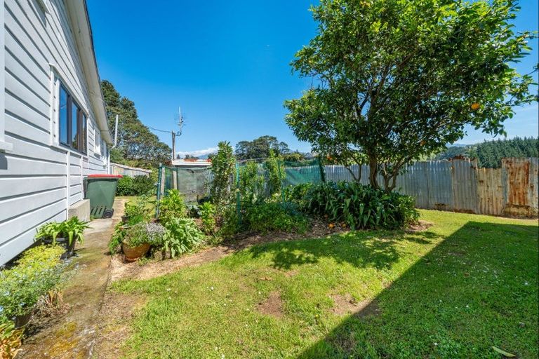 Photo of property in 38 Atkinson Road, Hurworth, New Plymouth, 4371