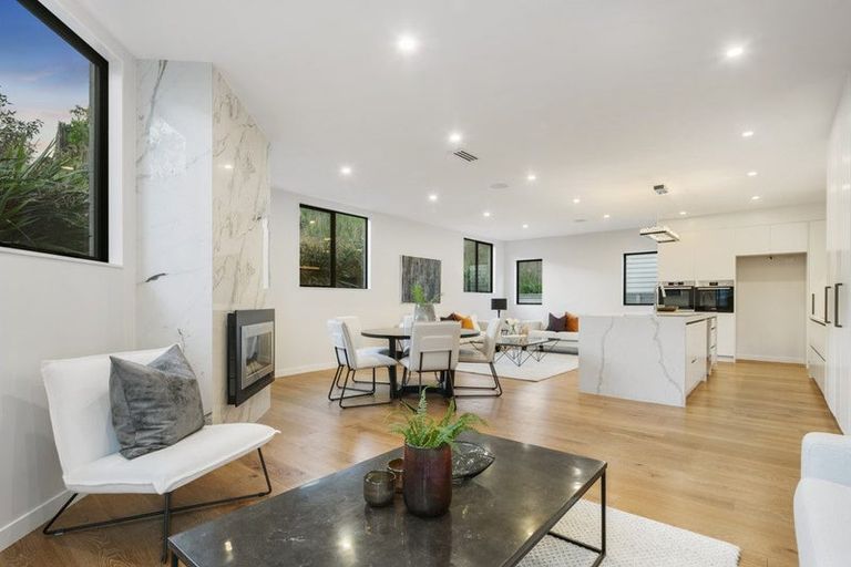 Photo of property in 12 Tawatawa Street, Long Bay, Auckland, 0630