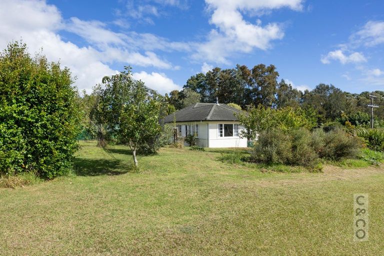 Photo of property in 29 Cambridge Road, Riverhead, 0820