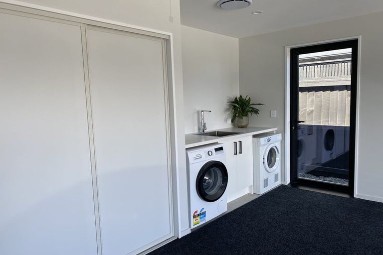 Photo of property in 32 Kiekie Road, Casebrook, 8051