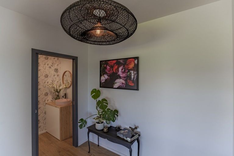 Photo of property in 18d Graingers Lane, Waipukurau, 4282