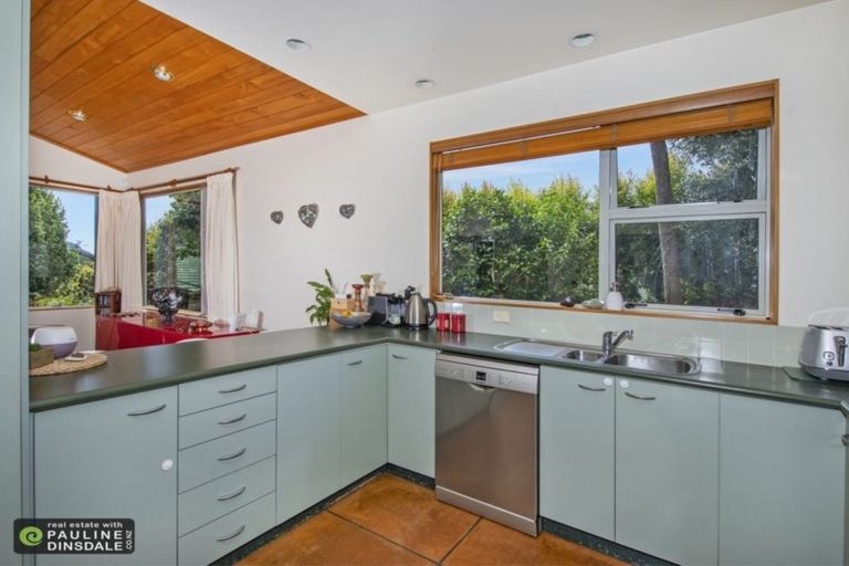 Photo of property in 6 Scarborough Lane, Te Kamo, Whangarei, 0112