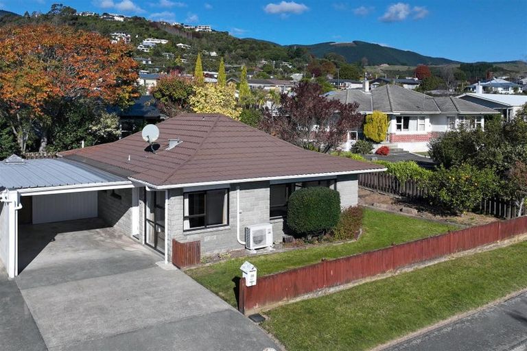 Photo of property in 14 Towai Street, Stoke, Nelson, 7011