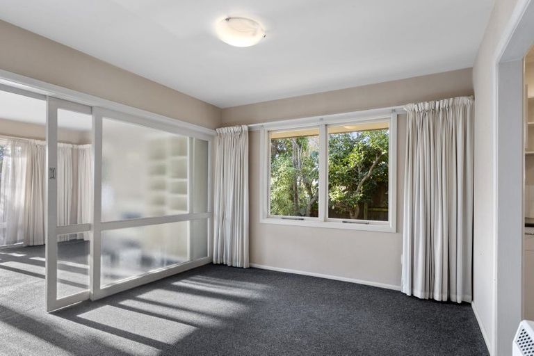 Photo of property in 6 Perry Street, Papanui, Christchurch, 8053