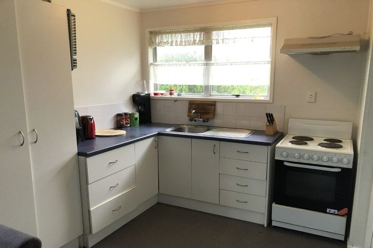 Photo of property in 18 Addington Avenue, Manurewa, Auckland, 2102