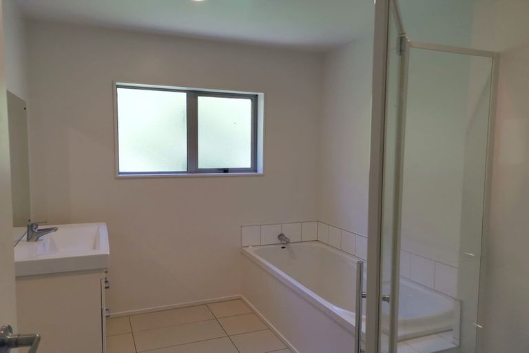 Photo of property in 17a Wantwood Grove, Churton Park, Wellington, 6037