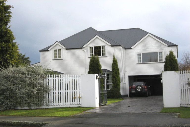 Photo of property in 45 Hawkesbury Avenue, St Albans, Christchurch, 8014