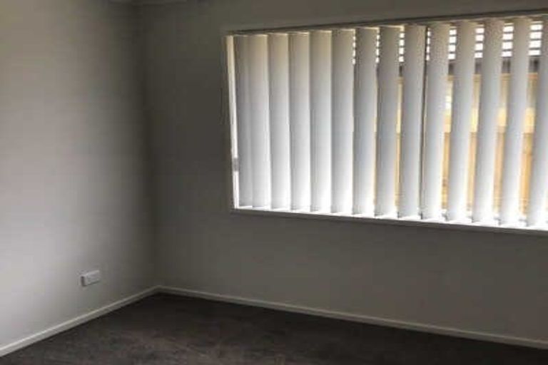 Photo of property in 13 Parton Road, Pukekohe, 2120