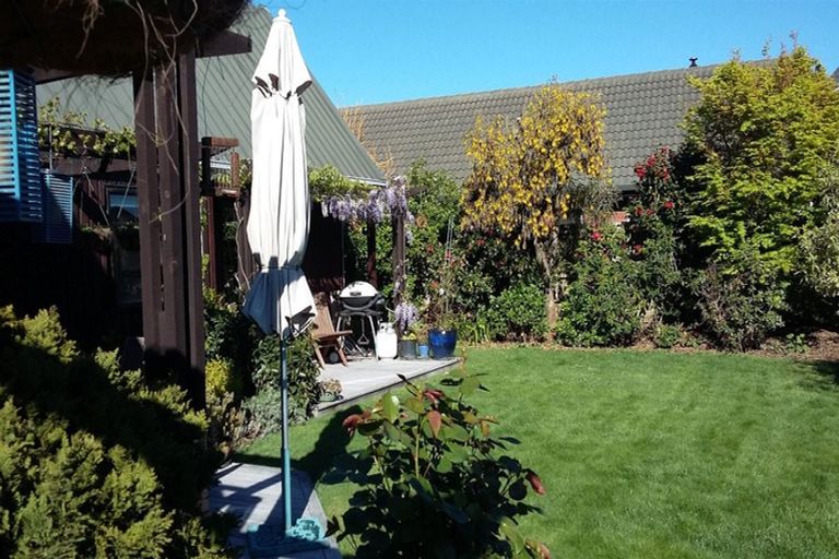 Photo of property in 38a Merrin Street, Avonhead, Christchurch, 8042