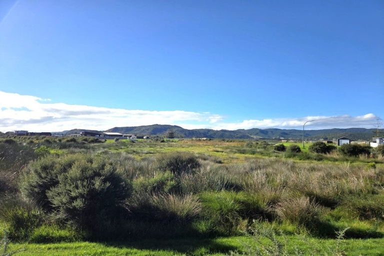 Photo of property in 13 Taniwha Place, Matarangi, 3592