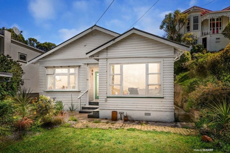 Photo of property in 67 Standen Street, Karori, Wellington, 6012