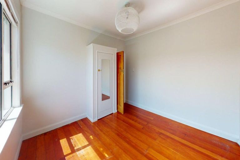 Photo of property in 21 Victoria Street, Levin, 5510