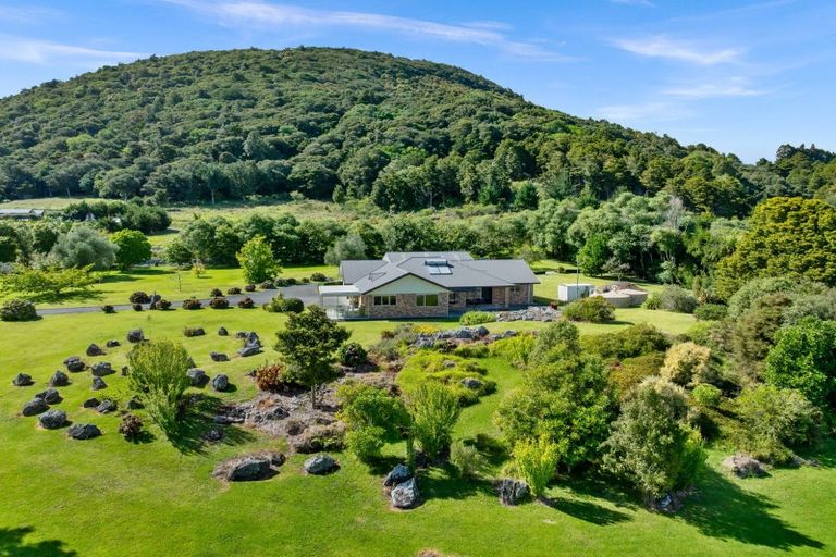 Photo of property in 35 Snooks Road, Maungatapere, Whangarei, 0179