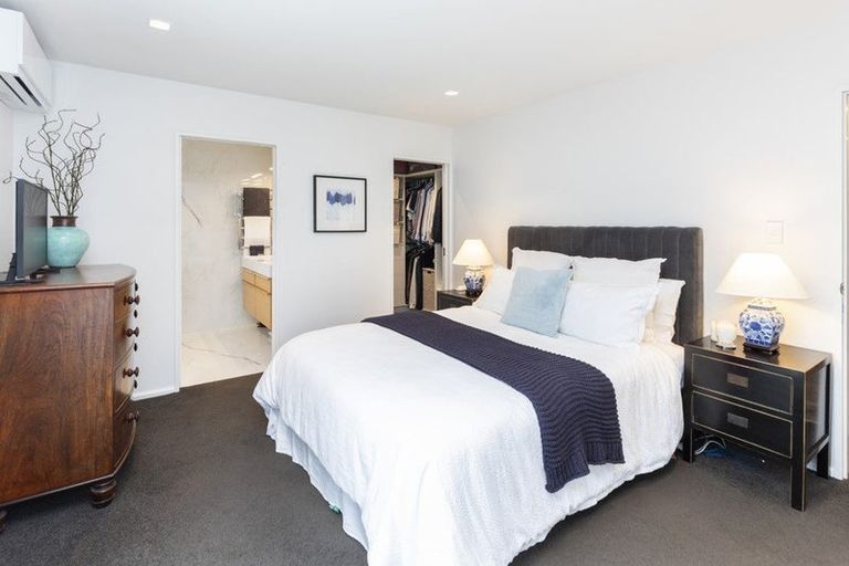 Photo of property in 27b Bryndwr Road, Fendalton, Christchurch, 8052