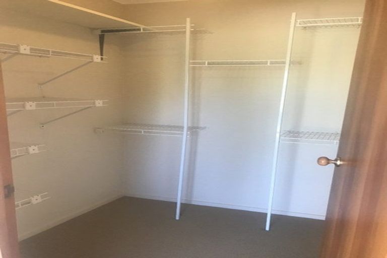 Photo of property in 1 Bass Street, West Harbour, Auckland, 0618