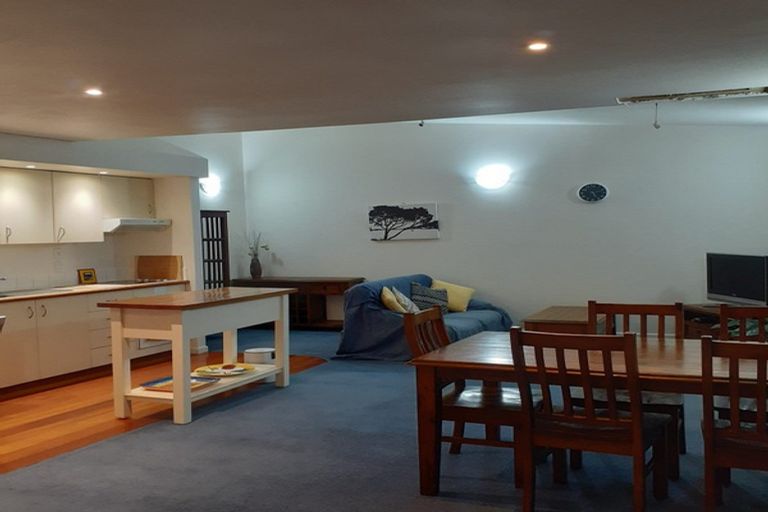 Photo of property in Hopper Street Apartments, 20u3 Hopper Street, Mount Cook, Wellington, 6011