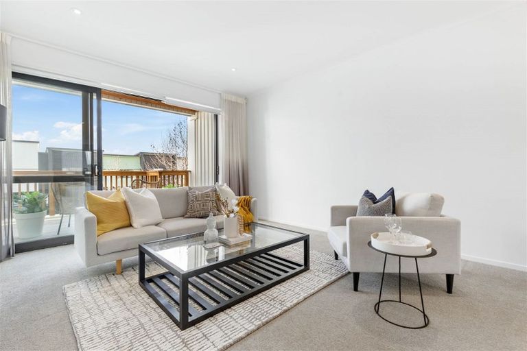 Photo of property in 4 Torea Tai Road, Hobsonville, Auckland, 0616