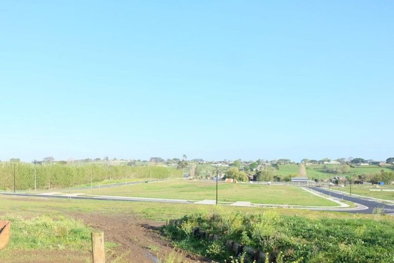 Photo of property in 46 Te Kauwhata Road, Te Kauwhata, 3710
