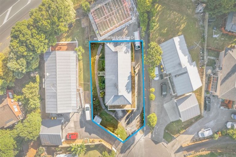 Photo of property in 18 Kearney Place, Massey, Auckland, 0614