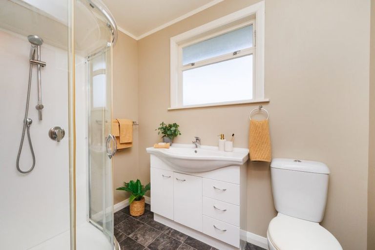 Photo of property in 8 Paisley Street, Awapuni, Palmerston North, 4412