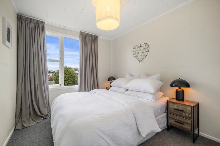 Photo of property in 17 Rotokawa Street, Taupo, 3330