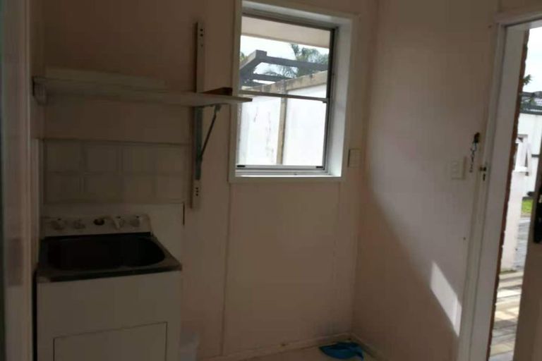 Photo of property in 10 Ware Place, Pakuranga Heights, Auckland, 2010