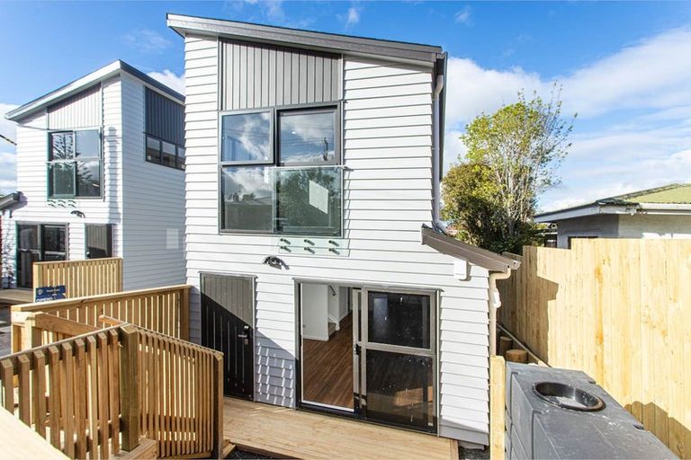 Photo of property in 54b Parker Avenue, New Lynn, Auckland, 0600