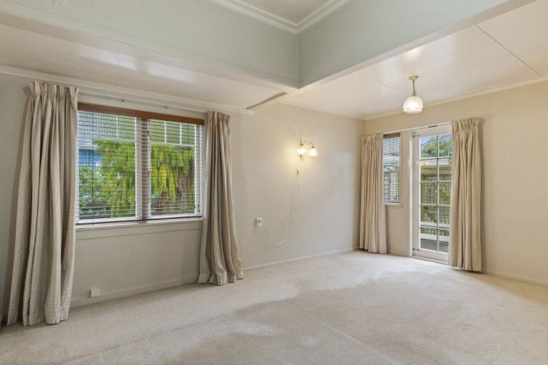 Photo of property in 18 Mere Road, Taupo, 3330