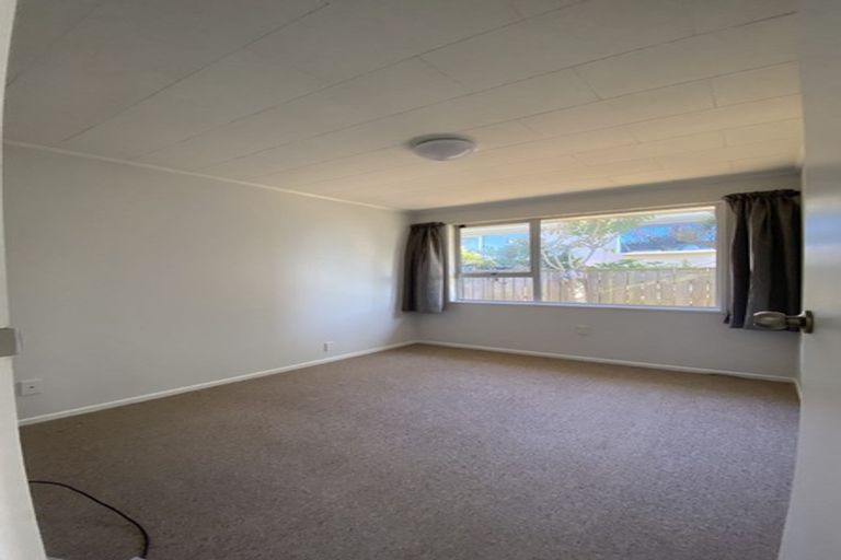 Photo of property in 100 Bracken Road, Paparangi, Wellington, 6037
