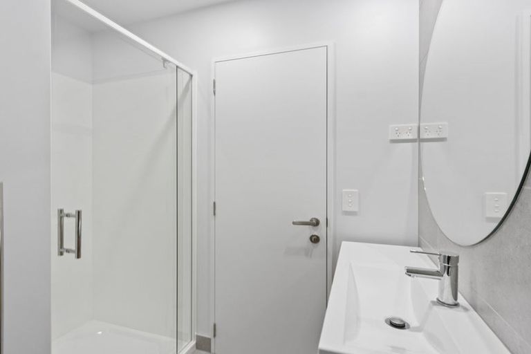 Photo of property in 3/8 New Brighton Road, Shirley, Christchurch, 8061