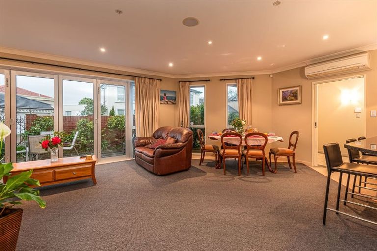 Photo of property in 2 Palazzo Lane, Riccarton, Christchurch, 8011